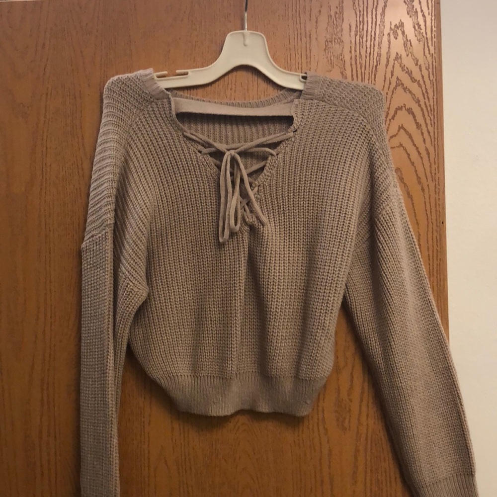 crop sweater - Picture 2 of 2